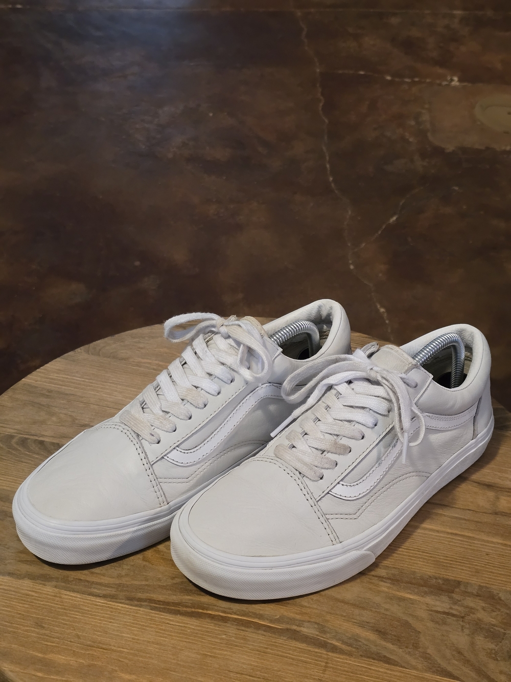 VANS Old Skool Divine Energy Leather Sneakers White Men’s 9 Women’s 10.5